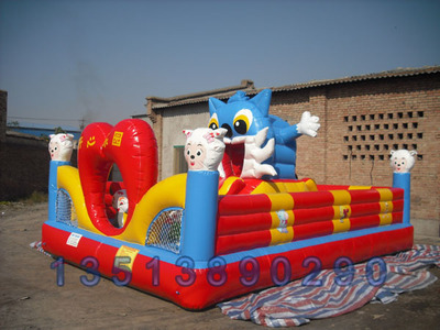 郑州帝宏气模玩具厂：专业设计与制作充气玩具的领军企业